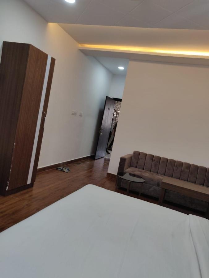 Hotel Virasat By Bookingcare Chhatarpur Екстериор снимка