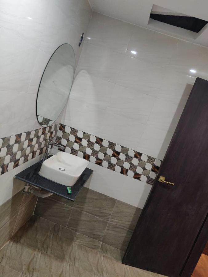 Hotel Virasat By Bookingcare Chhatarpur Екстериор снимка