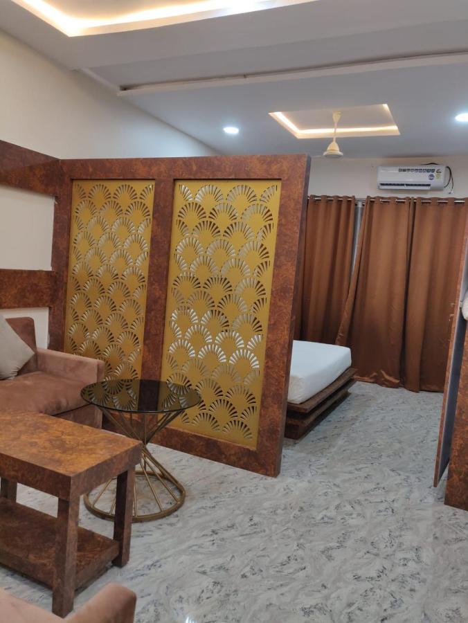 Hotel Virasat By Bookingcare Chhatarpur Екстериор снимка