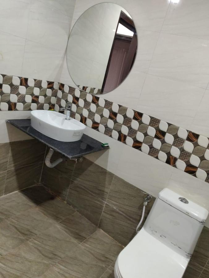 Hotel Virasat By Bookingcare Chhatarpur Екстериор снимка