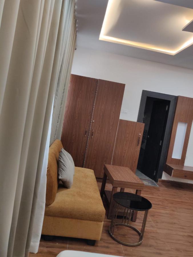 Hotel Virasat By Bookingcare Chhatarpur Екстериор снимка